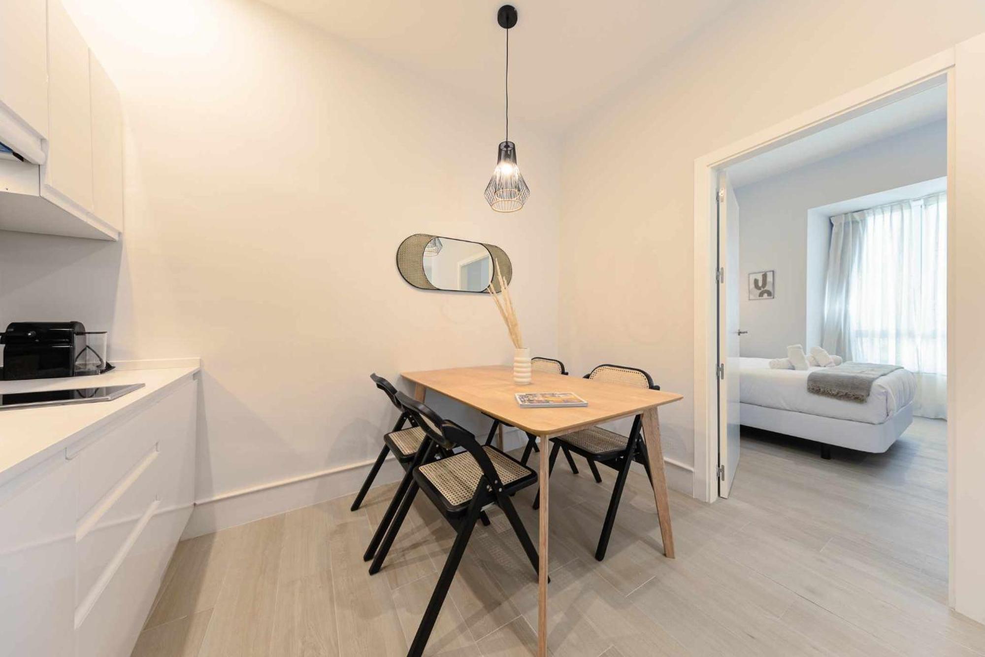Isg Apartments Cuna Σεβίλλη Δωμάτιο φωτογραφία